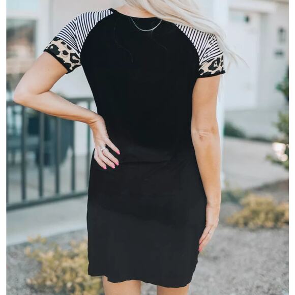 Black Short Sleeve Striped Sleeve Animal Print T-Shirt Dress Size Large - Picture 2 of 8